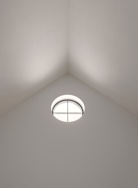 Lakeshore Barn House